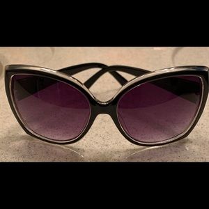 Jessica Simpson Sunglasses
